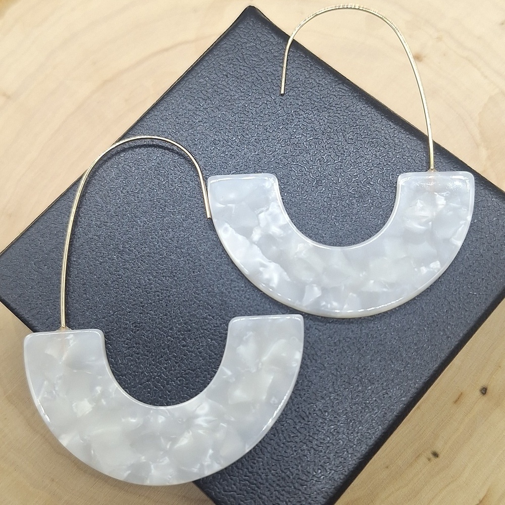 Confetti Pearly White Crescent Hoop Earrings